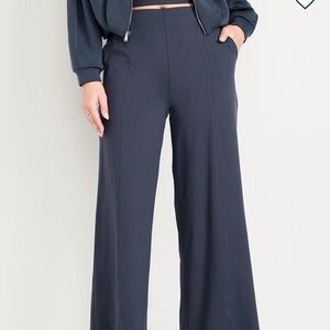 Women's Navy Wide-Leg Pants